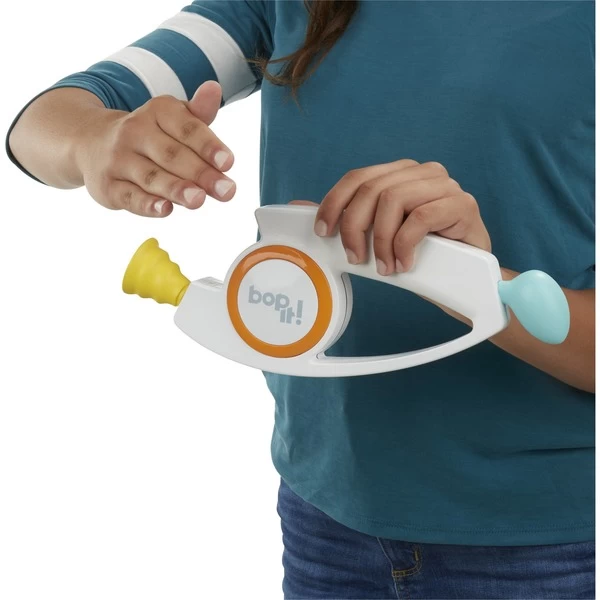 Hasbro Bop It, Geschicklichkeitsspiel – Bild 6