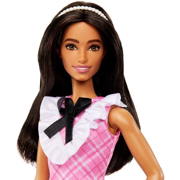 Mattel Barbie Fashionistas-Puppe Mit Schwarzem Haar Und Karokleid – Bild 4